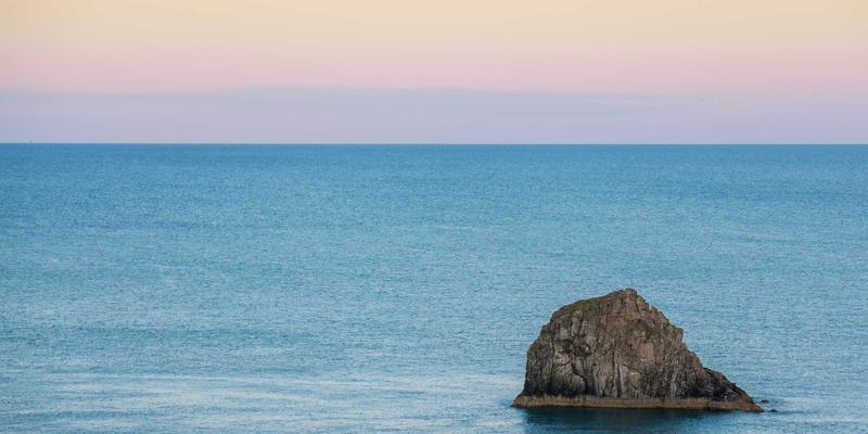 紫色浪潮下的复古营销:道达广告如何借社交媒体舆情管理捍卫品牌声誉